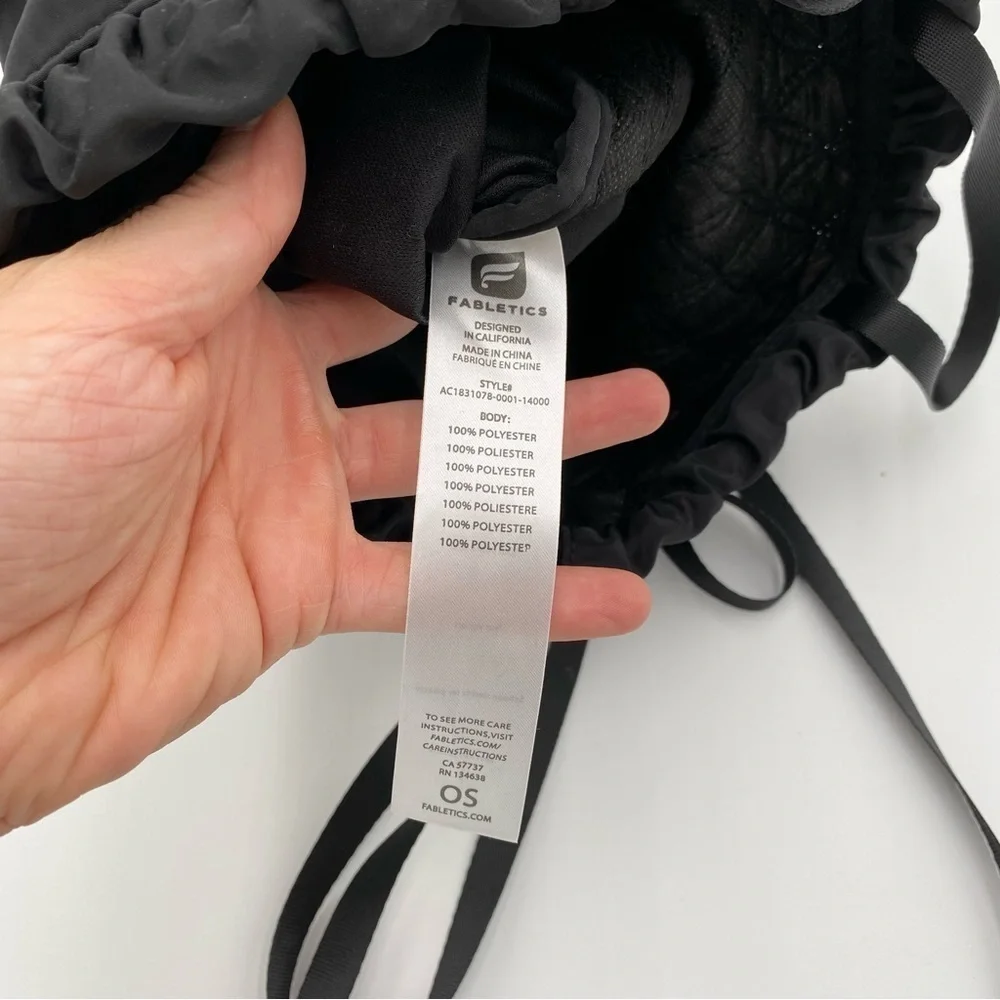 Fabletics LOGO Textured Cinch Top Drawstring BackPack‎ Bag Travel Vacation Black